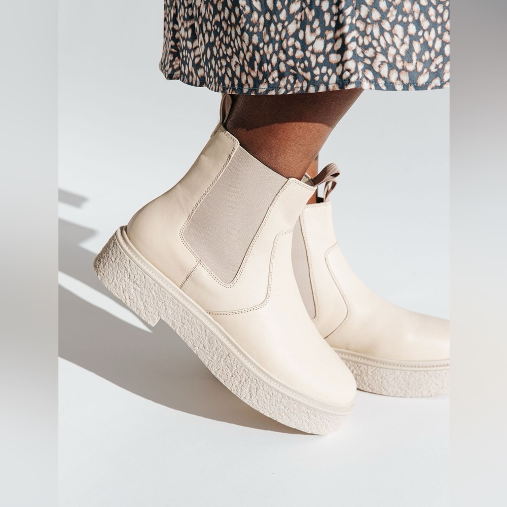 Free People Chelsea Boots